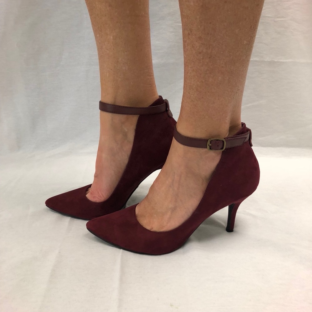 Mia burgundy pumps